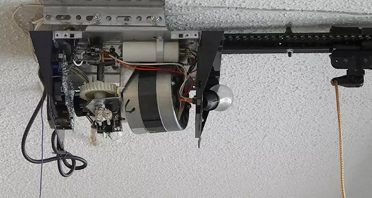 Emergency Garage Door Opener Repair in Oakley, CA