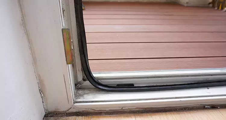 Why Choose Us for Leaking Sliding Glass Door Repair in Oakley, CA?