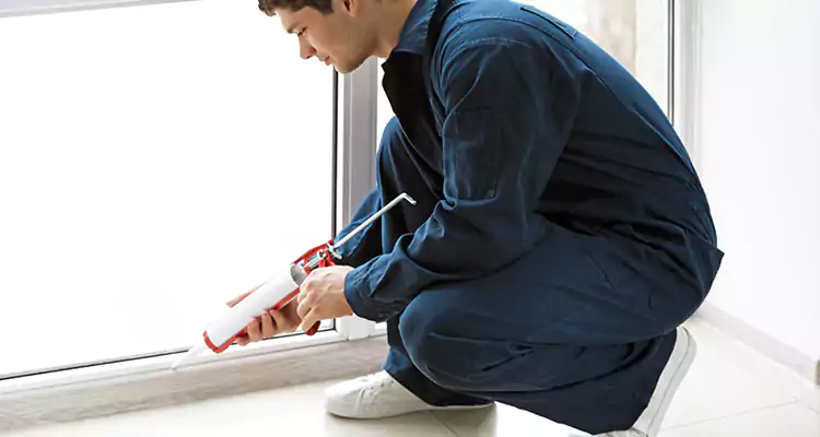 Window Glass Caulk Repair in Oakley, CA
