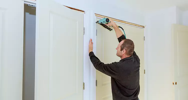 Top Rated Door Fixing ServiceFixing Garage Door Track in Oakley, CA