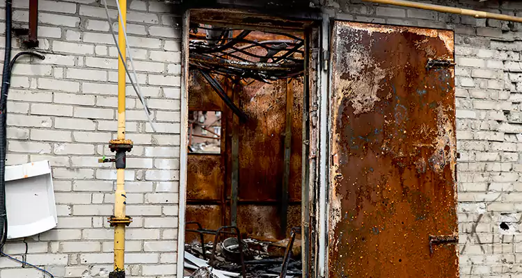 Metal Door Rust Repair in Oakley, CA
