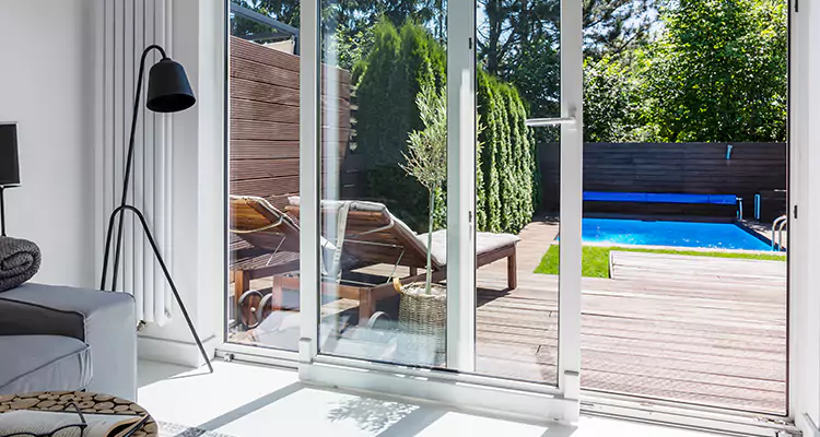 Fixing A Sliding Screen Door Roller in Oakley, CA
